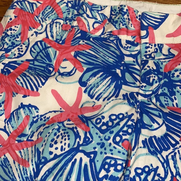 Lilly Pulitzer She She Shells Starfish size 2 Chipper Shorts (Bermuda shorts) - Picture 2 of 4